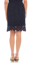 Load image into Gallery viewer, Karen Kane Crochet Skirt