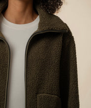 Load image into Gallery viewer, KUT Dena Faux Shearling Jkt