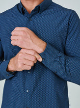 Load image into Gallery viewer, 7 Diamonds Bently Sport Shirt