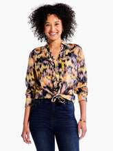 Load image into Gallery viewer, Nic+Zoe Dreamy Refined Ruffle Top