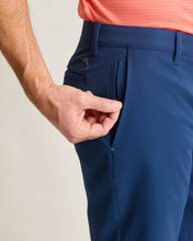 Load image into Gallery viewer, Tommy Bahama Barbados Pro Short