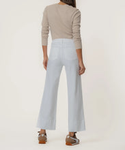 Load image into Gallery viewer, KUT Meg High-Rise Front Pin Tuck Pants