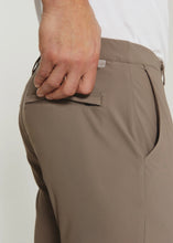 Load image into Gallery viewer, 7D Zuma Chino Pant