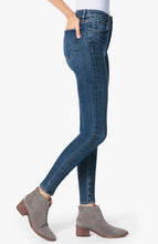 Load image into Gallery viewer, Joe's Jeans The Charlie Ankle