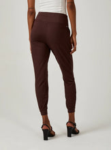 Load image into Gallery viewer, 7 Diamonds Core Performance Pant