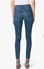 Load image into Gallery viewer, Joe's Jeans The Charlie Ankle