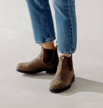 Load image into Gallery viewer, Blundstone Elastic Sided Dress