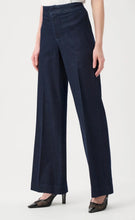 Load image into Gallery viewer, Joseph Ribkoff Chloe Stretch Denim High-Rise Wide-Leg Jeans
