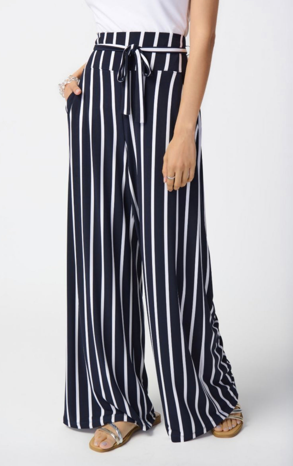 Shops vertically striped pants