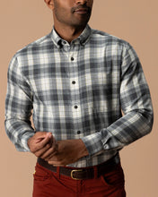 Load image into Gallery viewer, Duck Head Cotton Flannel Sport Shirt

