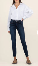 Load image into Gallery viewer, KUT Diana High Rise Relaxed Fit Skinny
