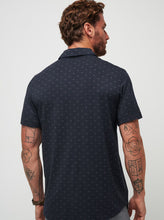 Load image into Gallery viewer, Travis Mathew Set A Course Button-Up
