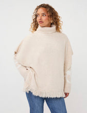Load image into Gallery viewer, Esqualo Fringe Poncho
