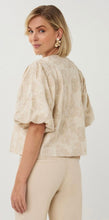 Load image into Gallery viewer, Esqualo Balloon 3-D Shell Print Blouse

