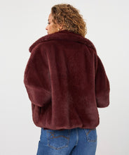 Load image into Gallery viewer, Esqualo Faux Fur Poncho Coat
