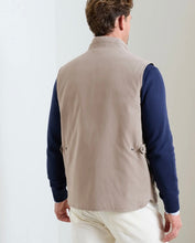 Load image into Gallery viewer, Peter Millar Bleecker Vest
