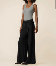 Load image into Gallery viewer, KUT Cheryl Ponte HR Wide Leg

