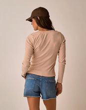 Load image into Gallery viewer, Carve Ever Henley
