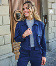 Load image into Gallery viewer, Esqualo Structured Jacket
