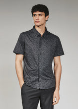 Load image into Gallery viewer, 7 Diamonds Mercer Short Sleeve Shirt
