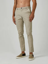 Load image into Gallery viewer, 7 Diamonds Infinity Chino Pant
