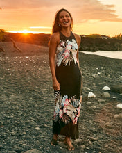 Load image into Gallery viewer, Tommy Bahama Delicate Flora Maxi Dress
