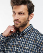 Load image into Gallery viewer, Barbour Coll Thermo Shirt
